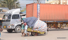 Chargement - Poipet -Cambodge